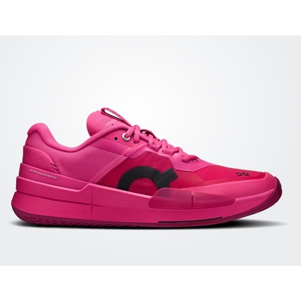 On Men's THE ROGER Pro 2 Tennis Shoes Pink/Grenadine Size 9.5 NEW
